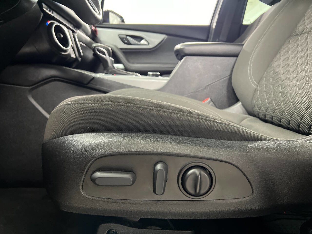 Used 2021 Chevrolet Blazer LT w/ Redline Edition image 21