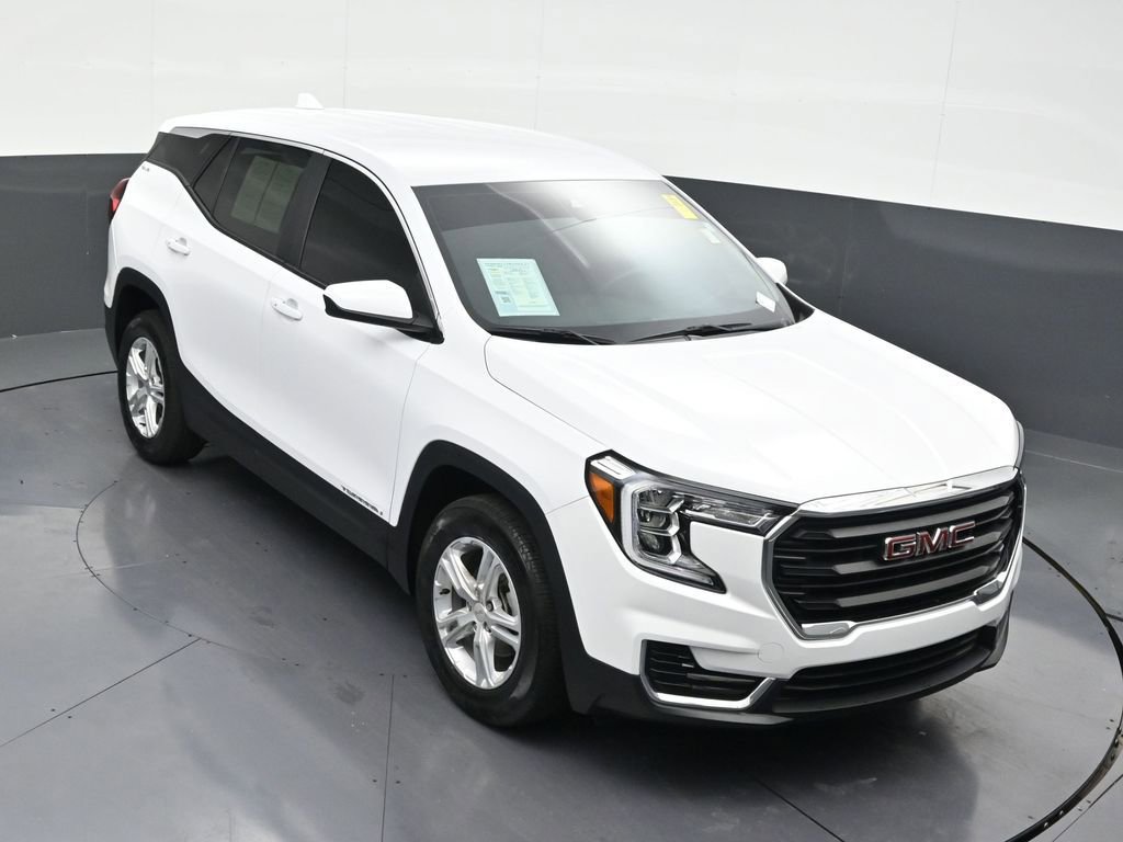 Used 2024 GMC Terrain SLE image 20