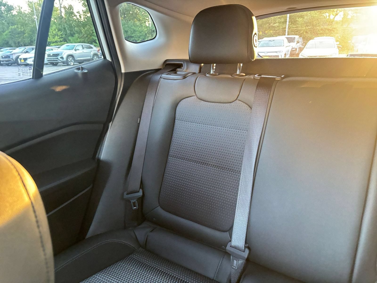 Used 2026 Chevrolet Trax LT FWD image 38