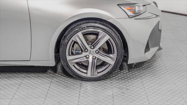 Used 2019 Lexus IS 300 w/ Premium Package RWD image 33
