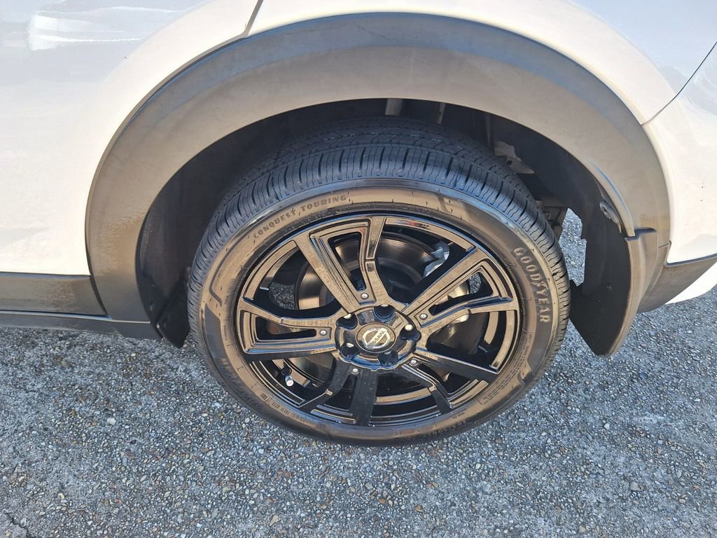 Used 2021 Nissan Kicks SR image 23