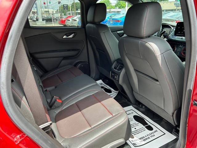 Used 2023 Chevrolet Blazer RS w/ Driver Confidence II Package image 28