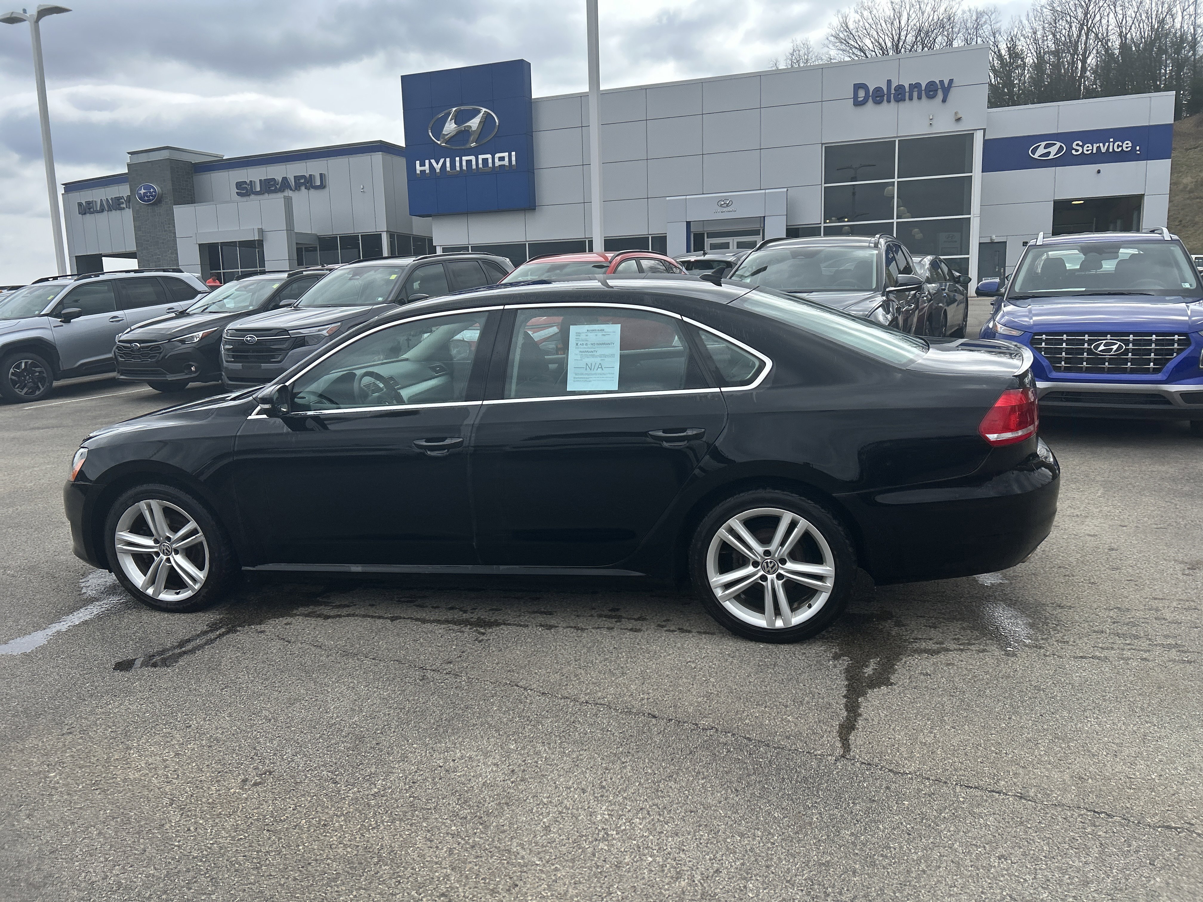 Used 2013 Volkswagen Passat 3.6 SE image 18