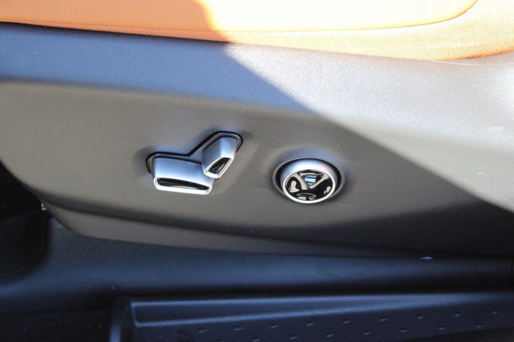 New 2026 Chrysler Pacifica Pinnacle image 27