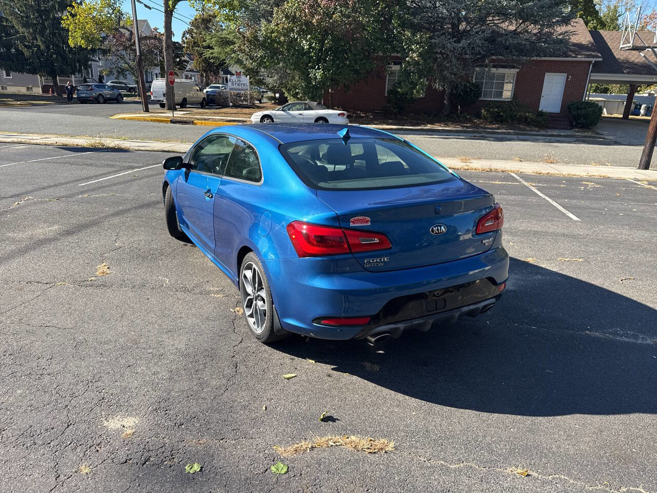 Used 2014 Kia Forte Koup SX image 2