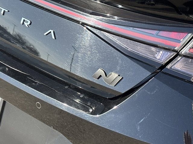 Used 2022 Hyundai Elantra N w/ Preferred Accessory Package FWD image 6
