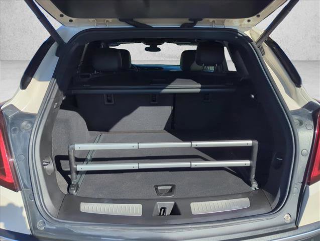 Used 2024 Cadillac XT5 Premium Luxury image 7