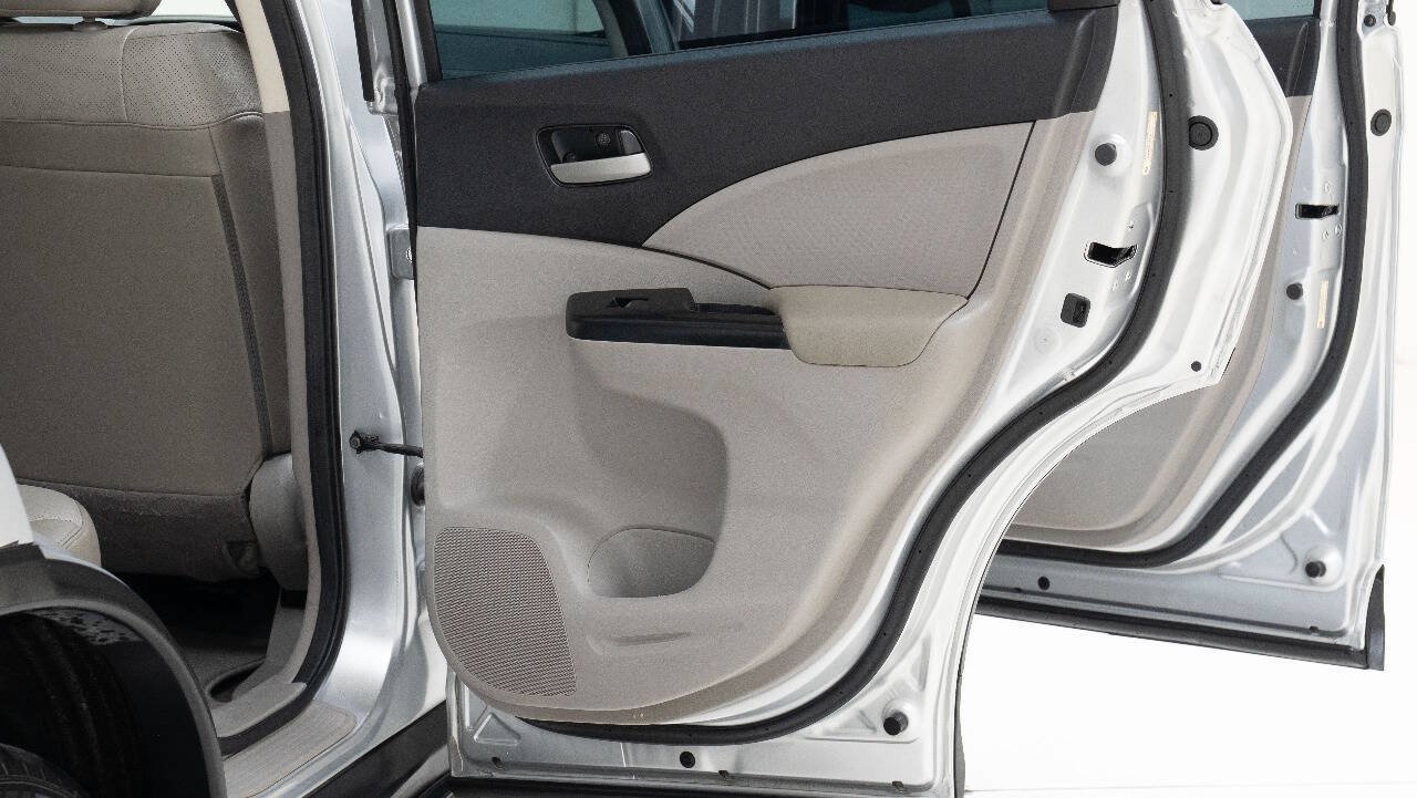 Used 2013 Honda CR-V LX image 20