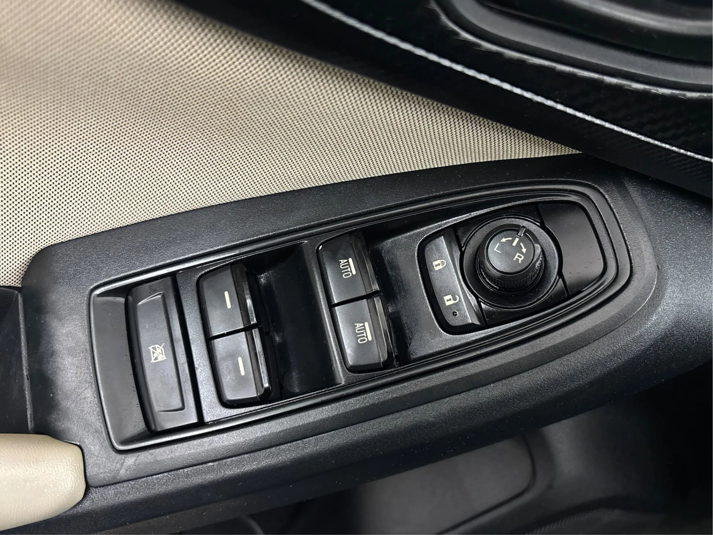 Used 2018 Subaru Impreza 2.0i Premium w/ Eyesight & BSD & Rcta image 39