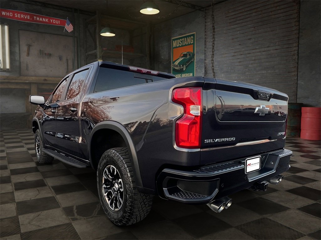 Certified 2022 Chevrolet Silverado 1500 ZR2 w/ Technology Package image 5