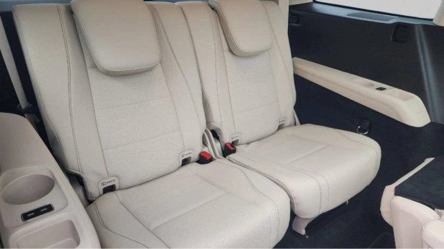 Used 2024 Mercedes-Benz GLS 450 4MATIC image 6