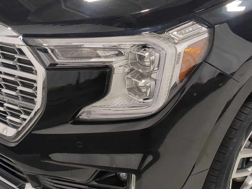 Used 2022 GMC Terrain Denali AWD/4WD image 14