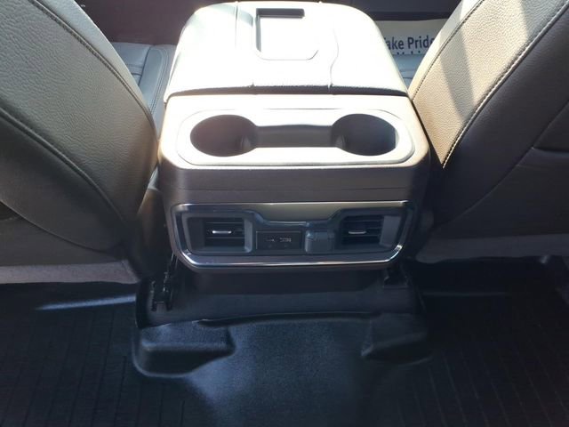 Used 2022 GMC Sierra 3500 Denali w/ Denali Black Diamond Edition image 16