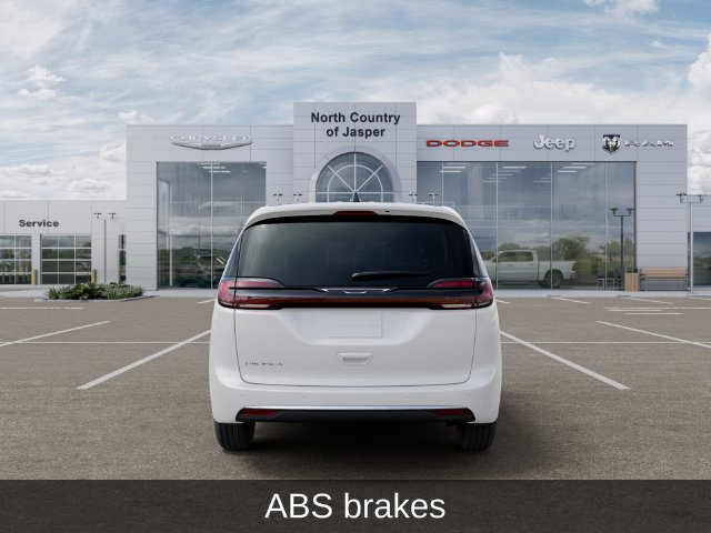 New 2027 Chrysler Pacifica Select FWD image 10