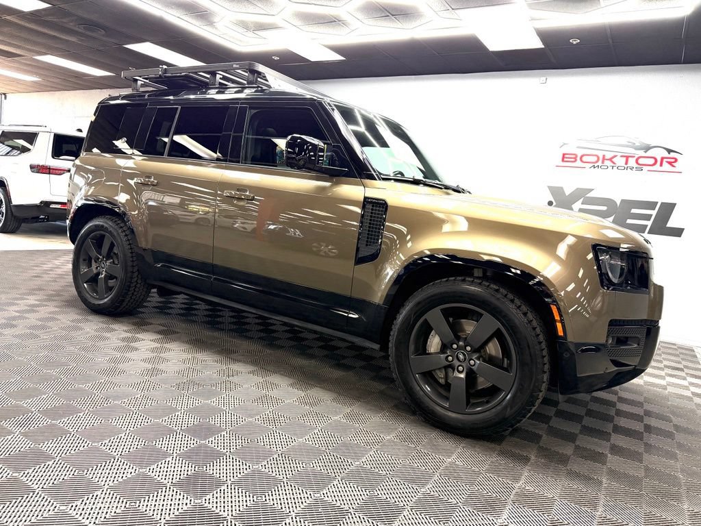 Used 2022 Land Rover Defender 110 X-Dynamic HSE AWD/4WD image 2