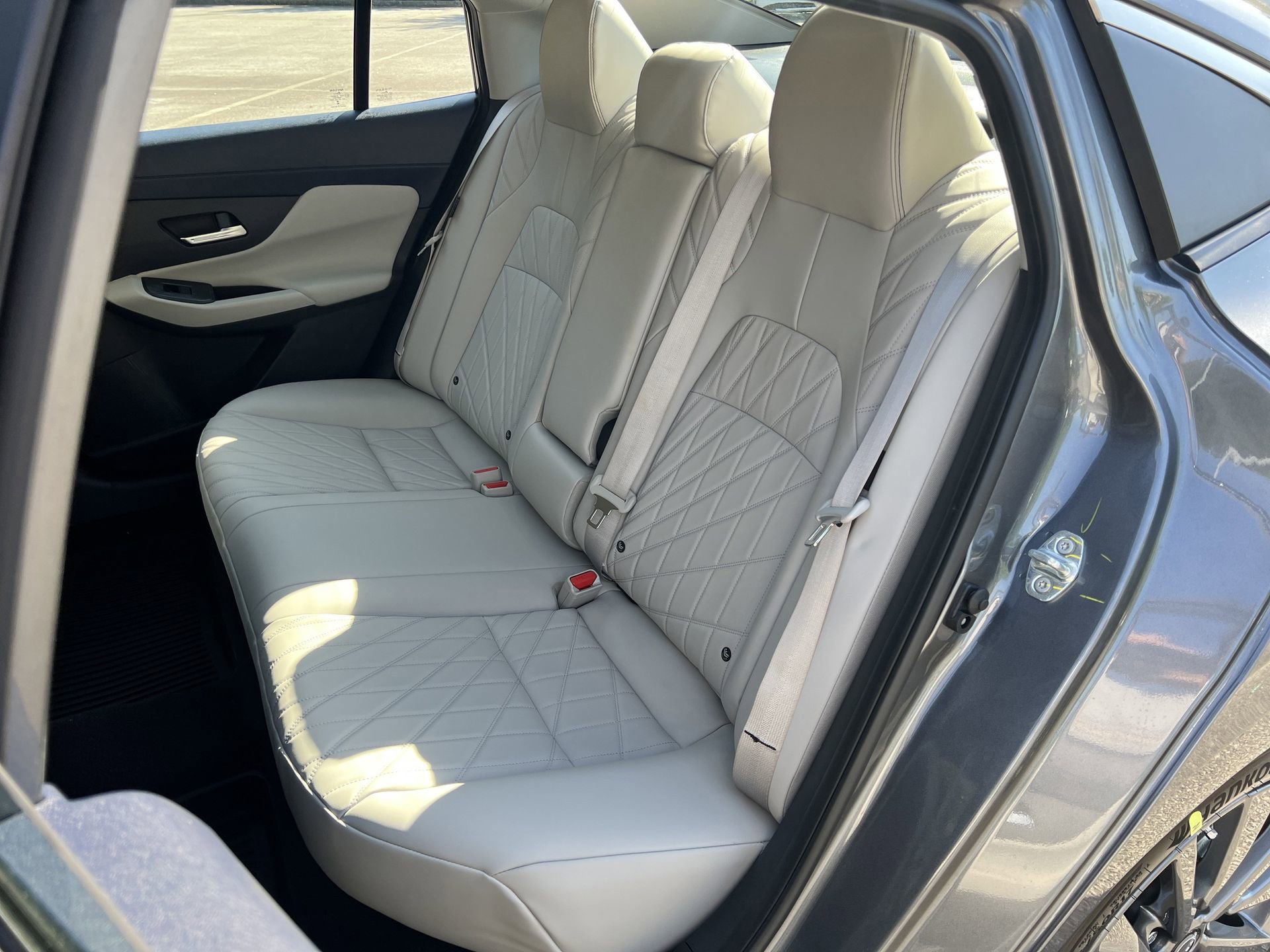 New 2026 Nissan Sentra SL FWD image 17