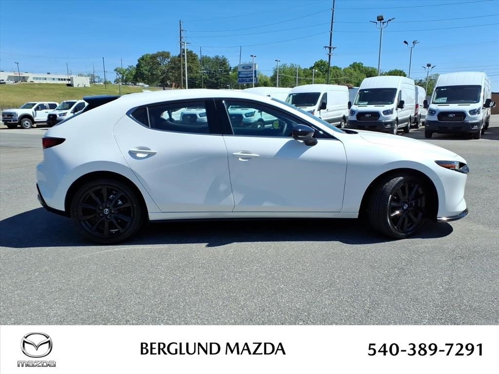 New 2026 MAZDA MAZDA3 Hatchback w/Premium Plus Pkg AWD/4WD image 4