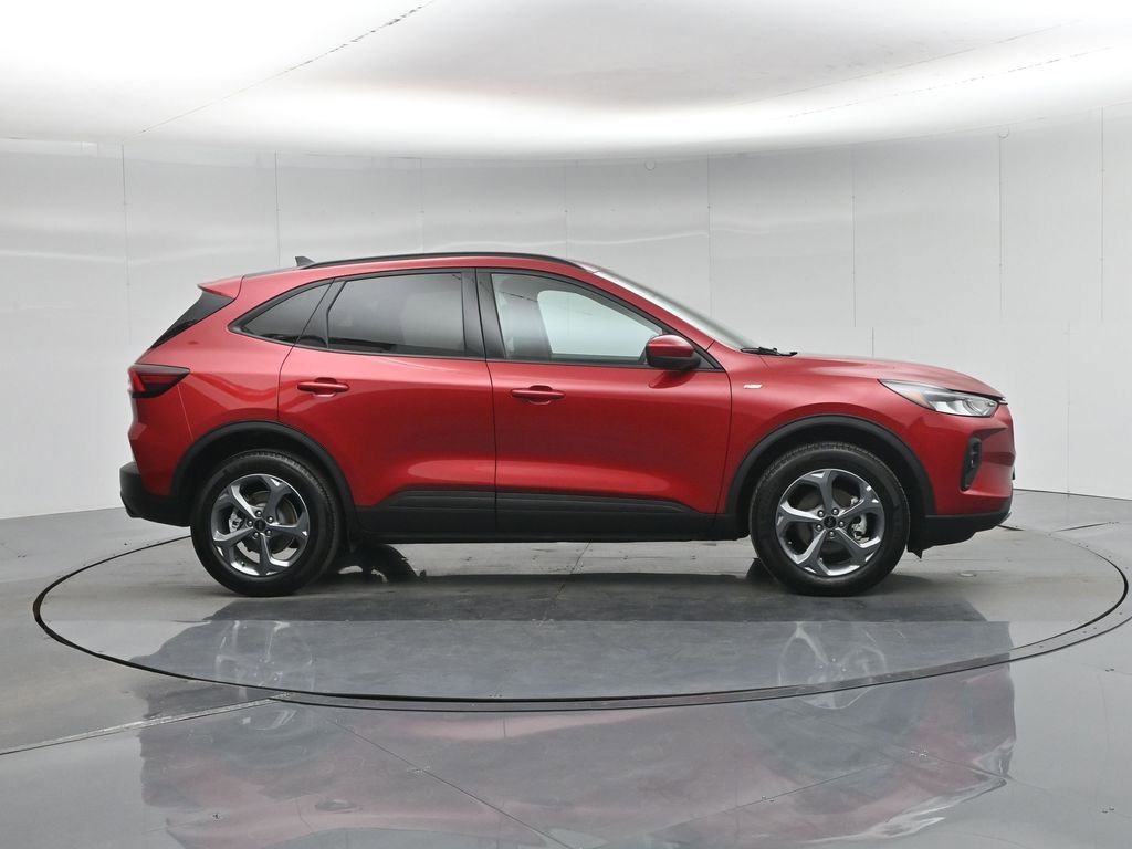 Used 2025 Ford Escape ST-Line Select image 30