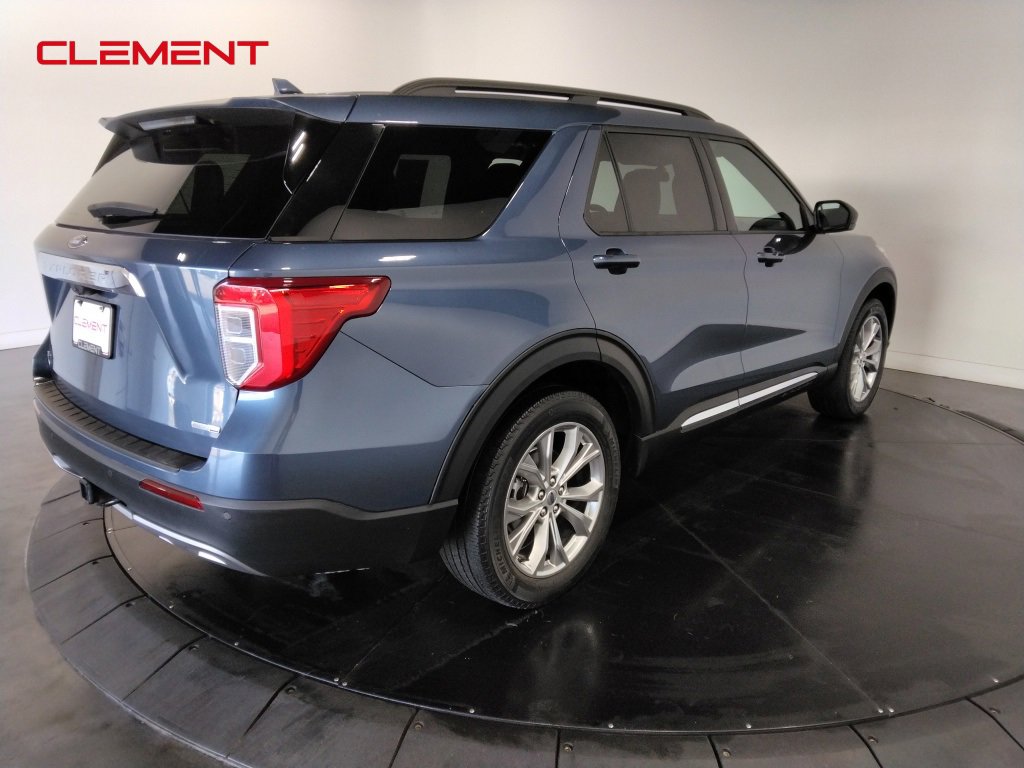 Used 2020 Ford Explorer XLT w/ Equipment Group 202A image 5