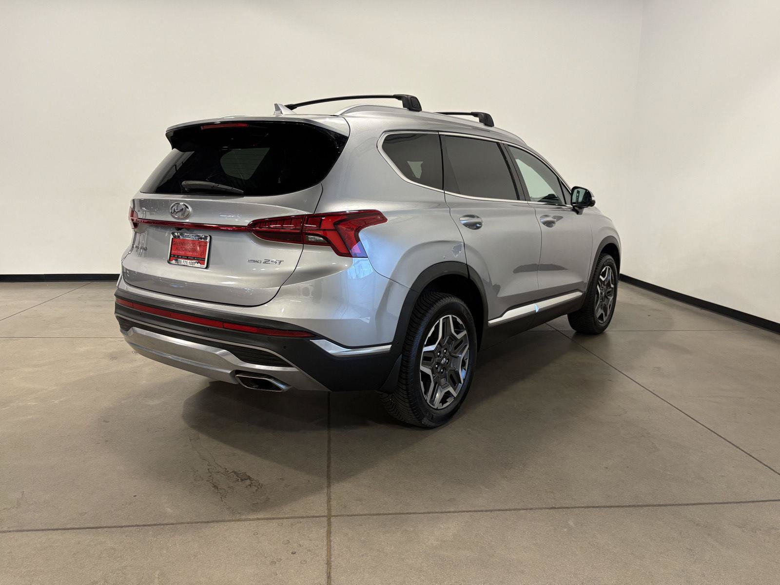 Used 2022 Hyundai Santa Fe Limited w/ Cargo Package AWD/4WD image 8