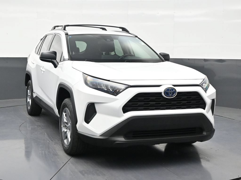 Used 2022 Toyota RAV4 LE AWD/4WD image 7