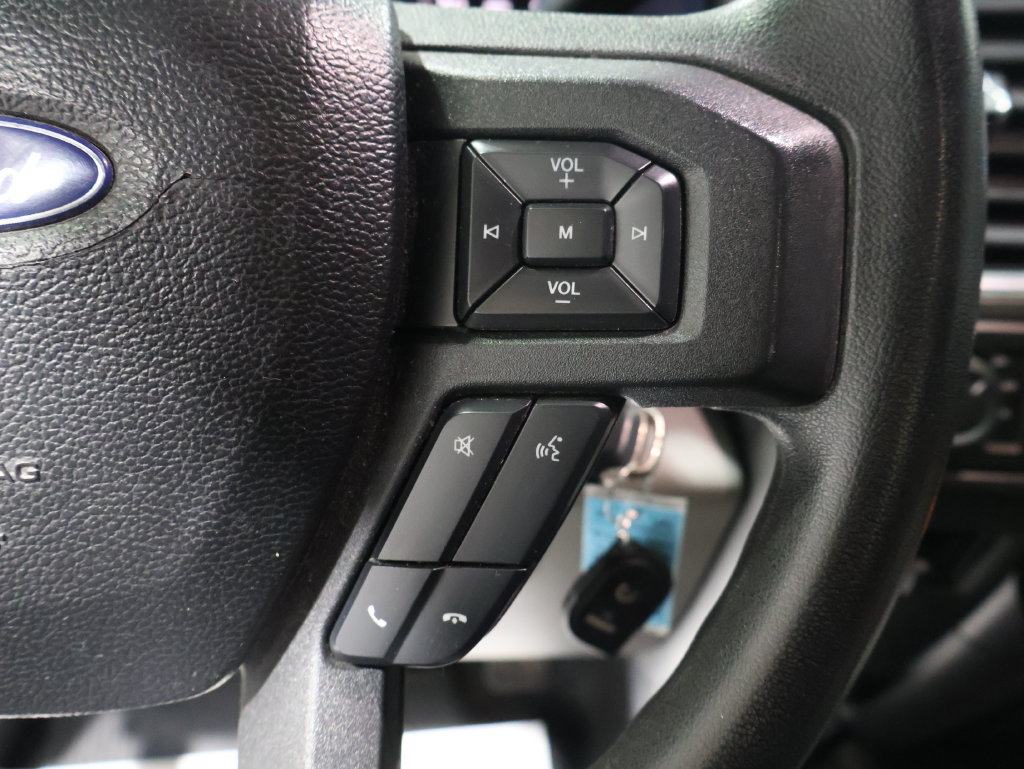 Used 2017 Ford F250 XLT AWD/4WD image 32