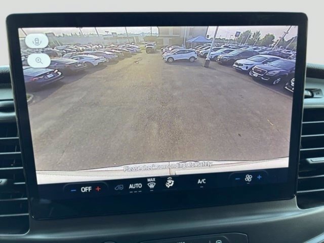 Used 2023 Ford E-Transit Medium Roof RWD image 26