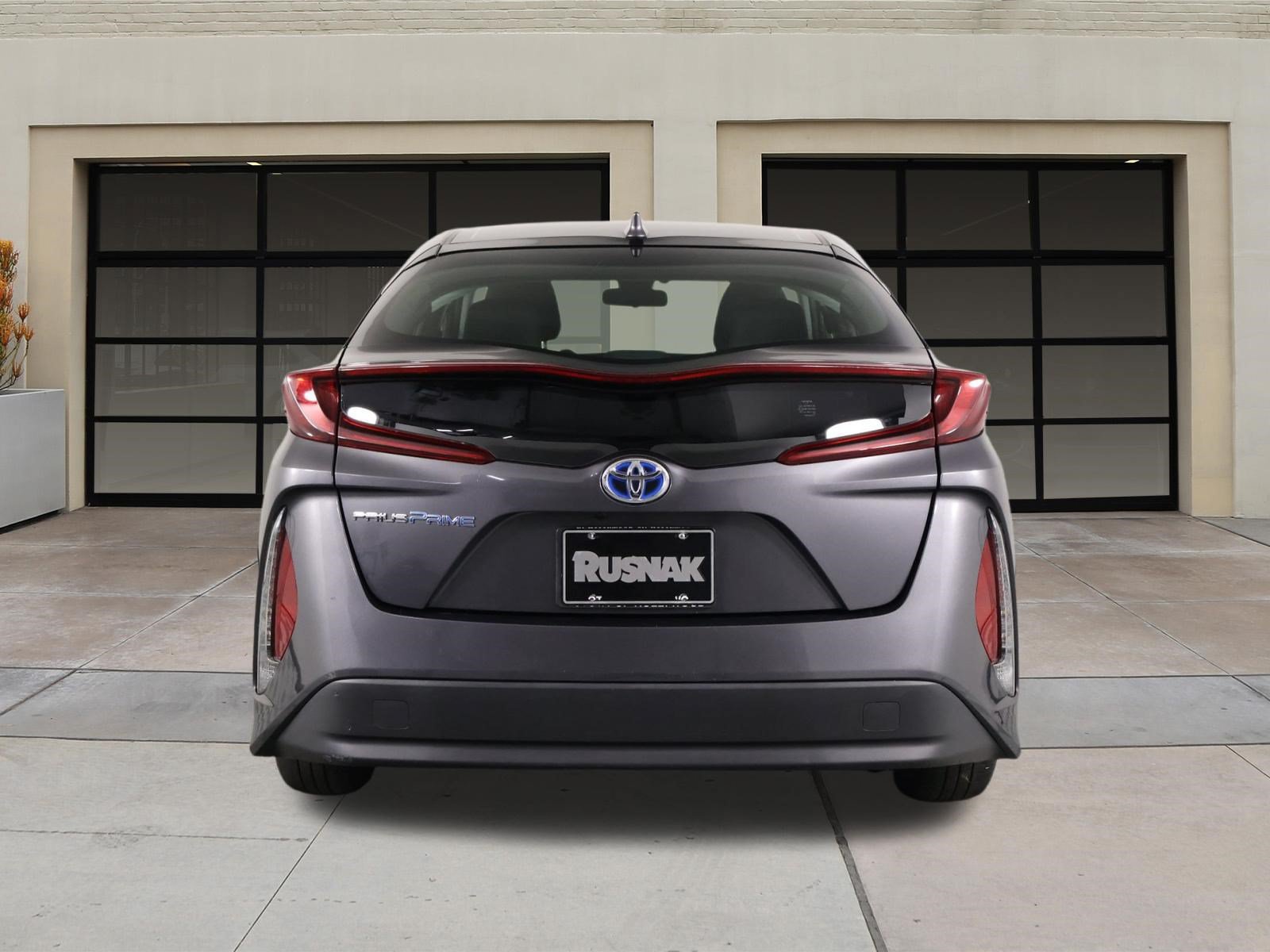 Used 2021 Toyota Prius Prime LE w/ Carpet Mat Package (TMS) FWD image 5