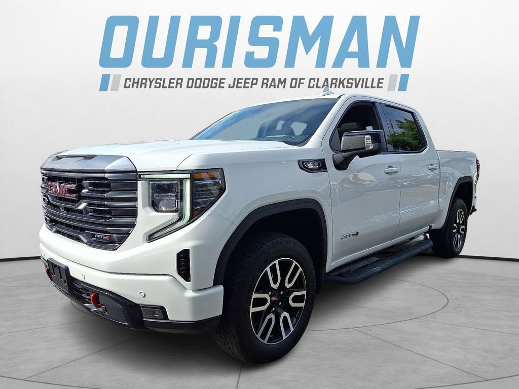 Used 2024 GMC Sierra 1500 AT4 w/ Technology Package AWD/4WD image 3