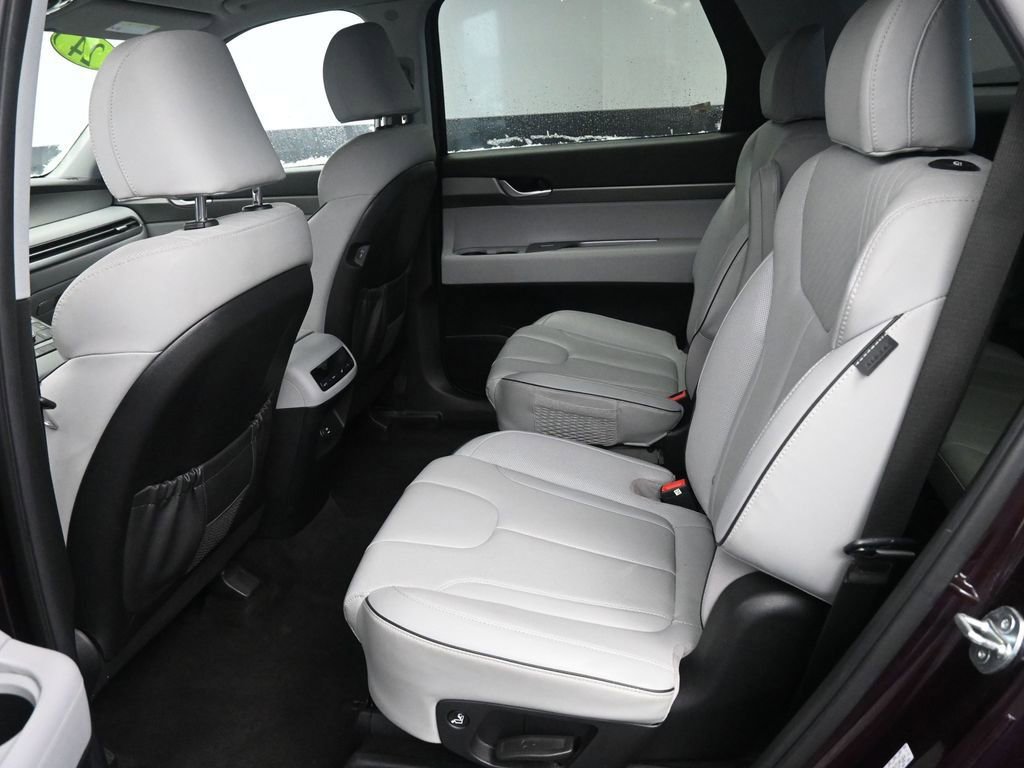 Used 2024 Hyundai Palisade SEL image 17