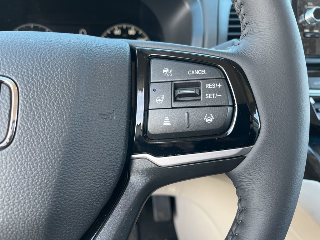 Certified 2026 Honda Odyssey Elite image 23