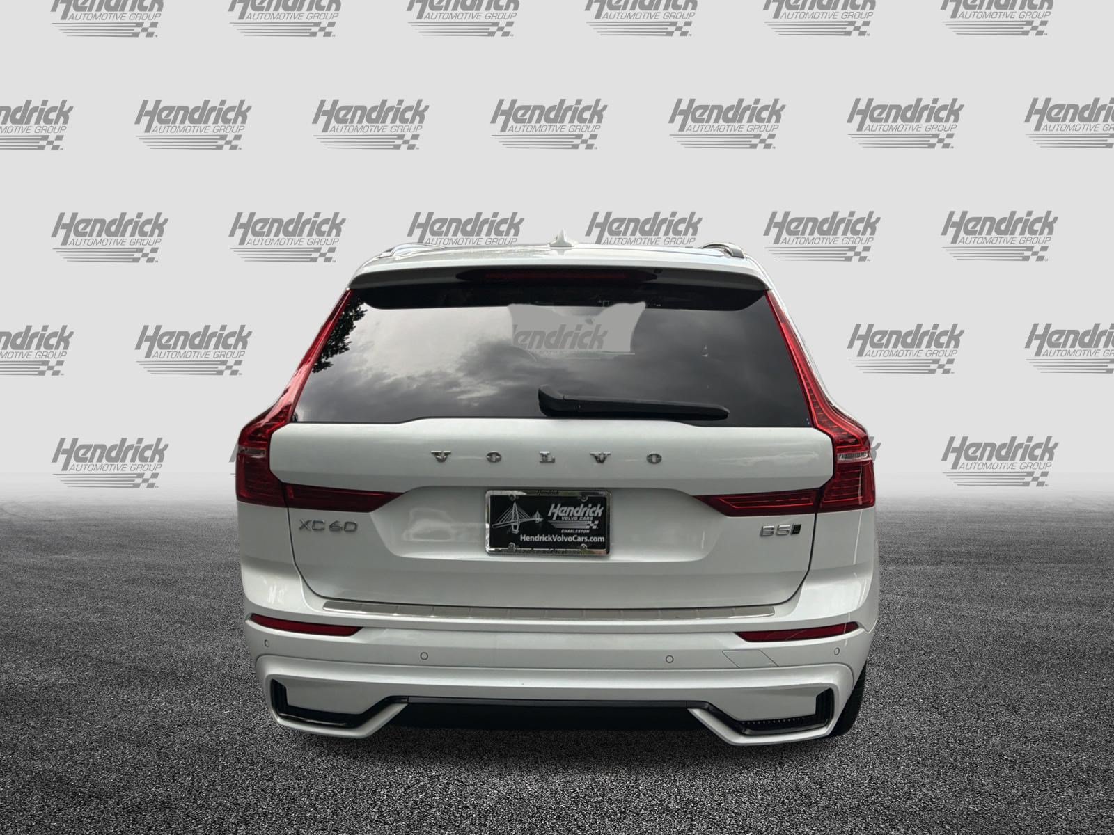 Certified 2024 Volvo XC60 B5 Plus w/ Protection Package Premier AWD/4WD image 9