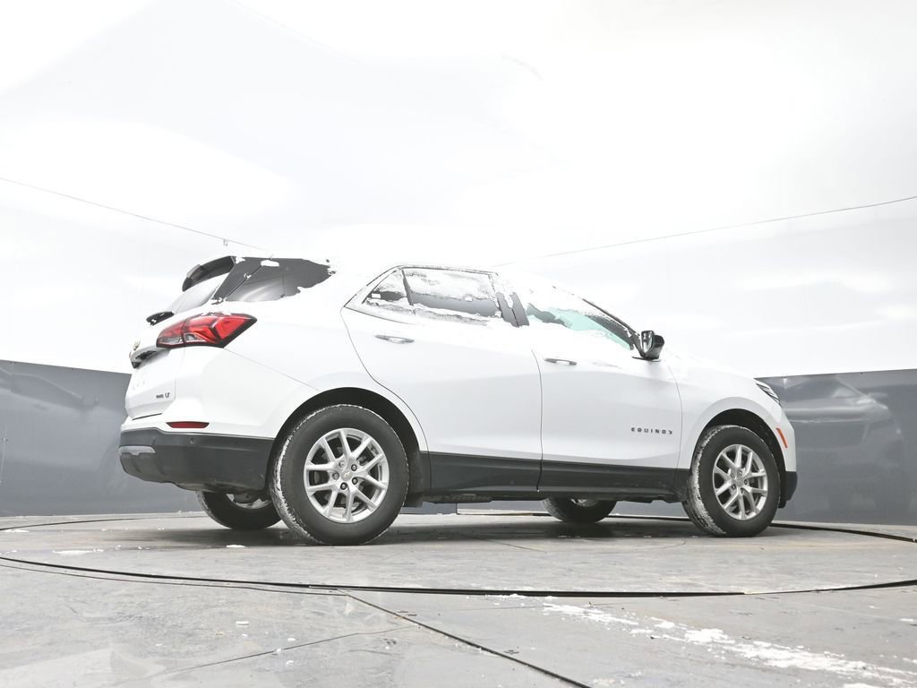 Used 2024 Chevrolet Equinox LT image 25