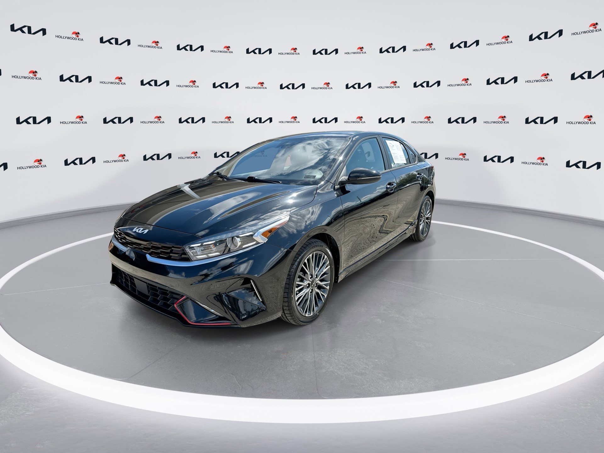 Certified 2023 Kia Forte GT-Line w/ GT-Line Technology Package image 4