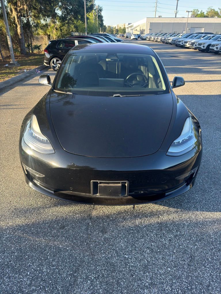Used 2019 Tesla Model 3 Mid Range image 3