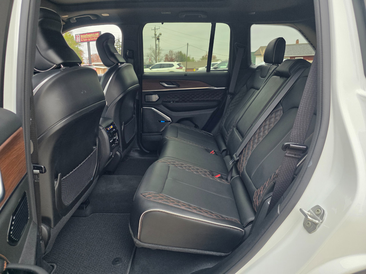 Used 2022 Jeep Grand Cherokee Summit w/ Adv Protech Group IV image 15