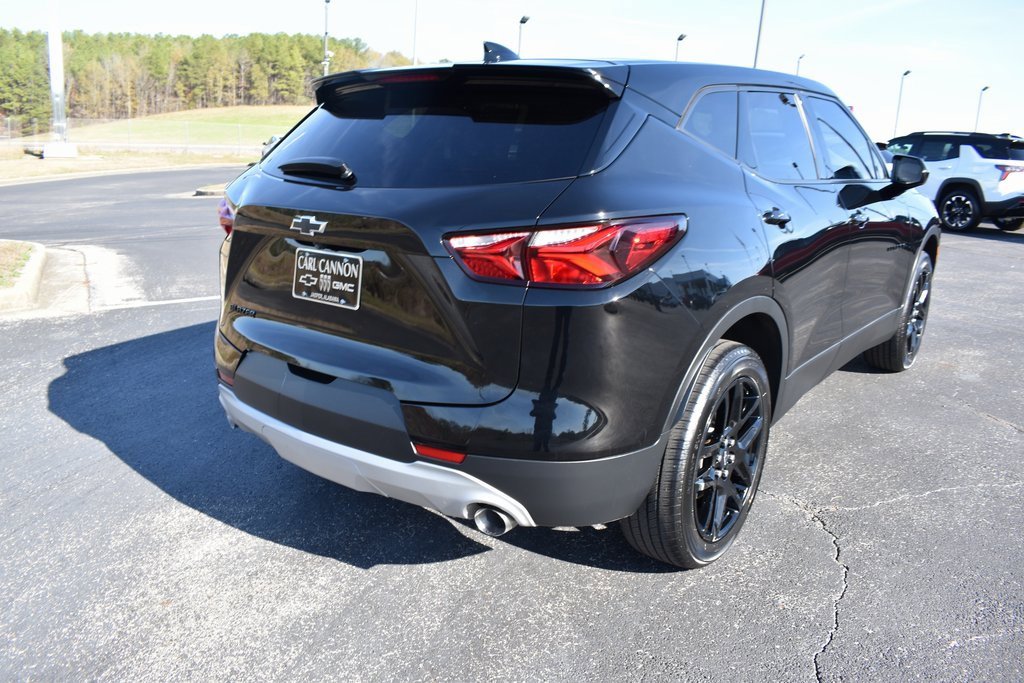 Used 2021 Chevrolet Blazer LT w/ LPO, Black Accent Package image 3