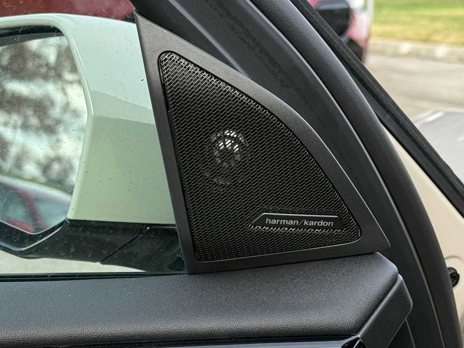 New 2025 BMW X3 xDrive30i w/ Premium Package image 12