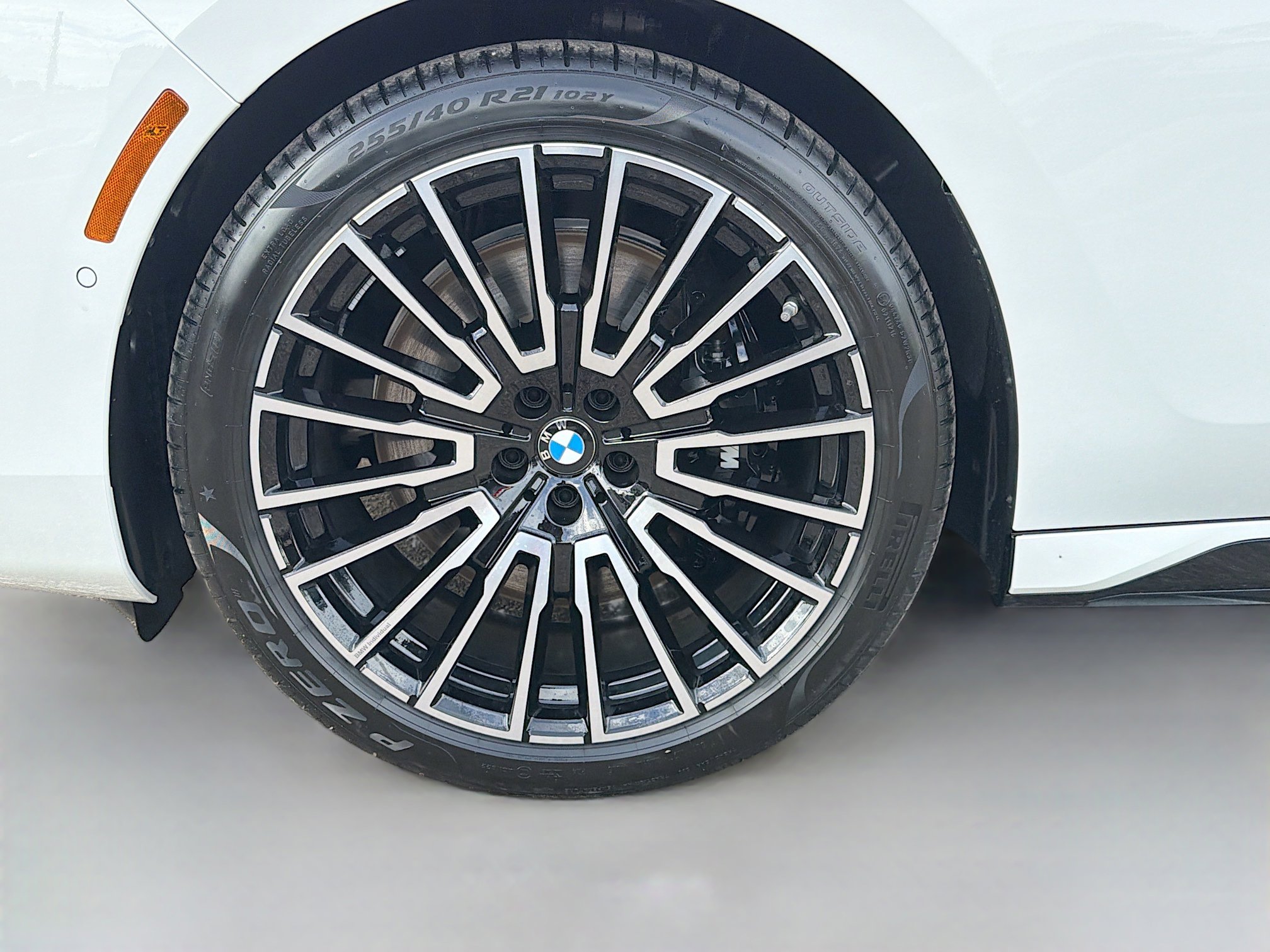 New 2026 BMW 760i xDrive w/ Executive Package image 41