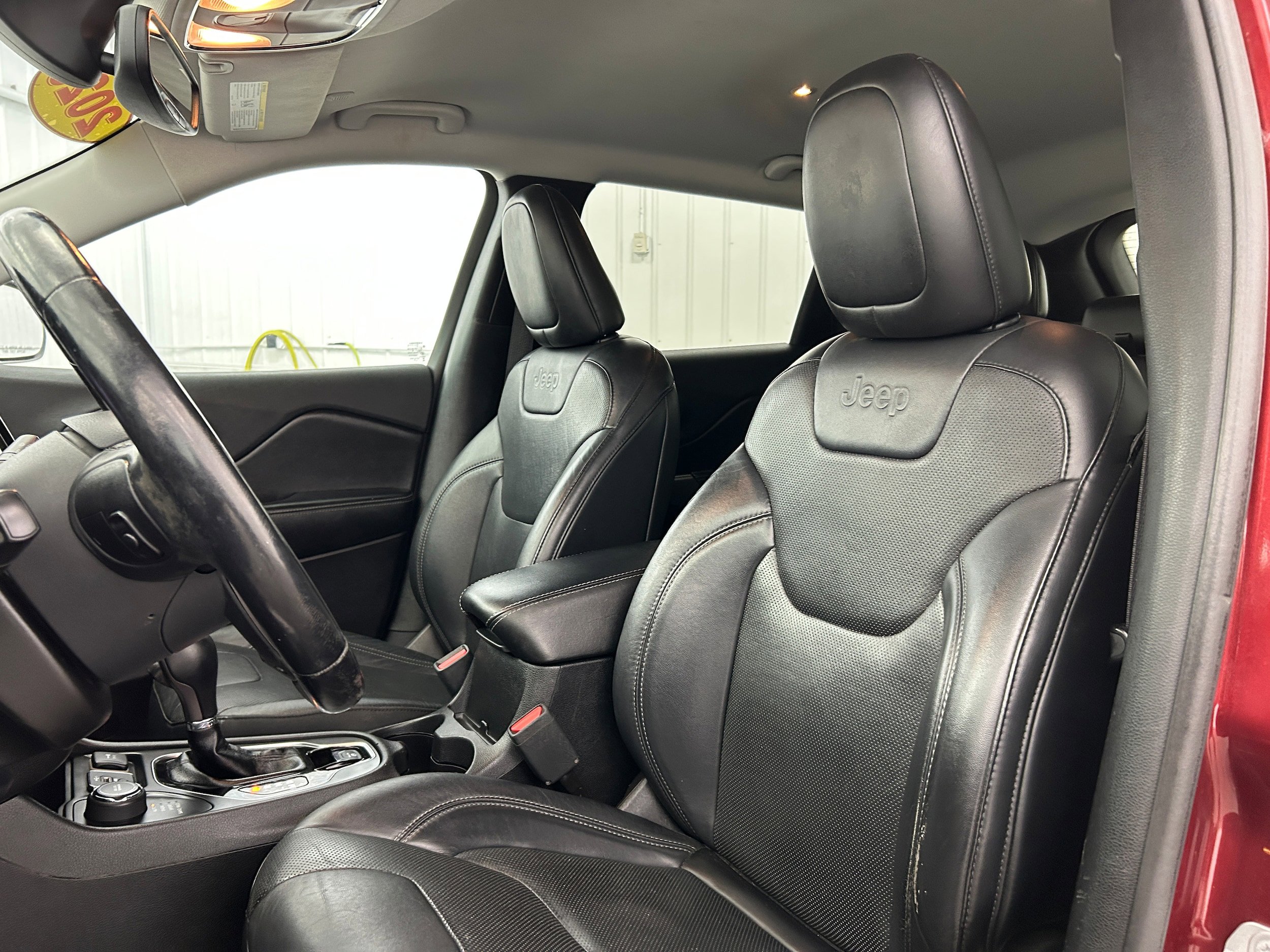 Used 2020 Jeep Cherokee Limited AWD/4WD image 26
