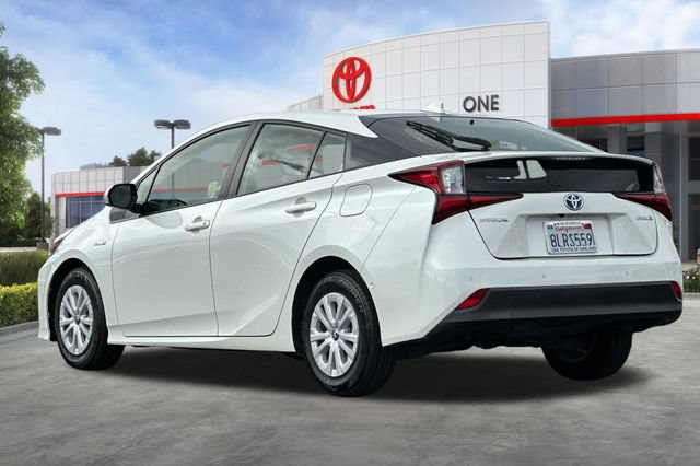 Used 2019 Toyota Prius LE FWD image 6
