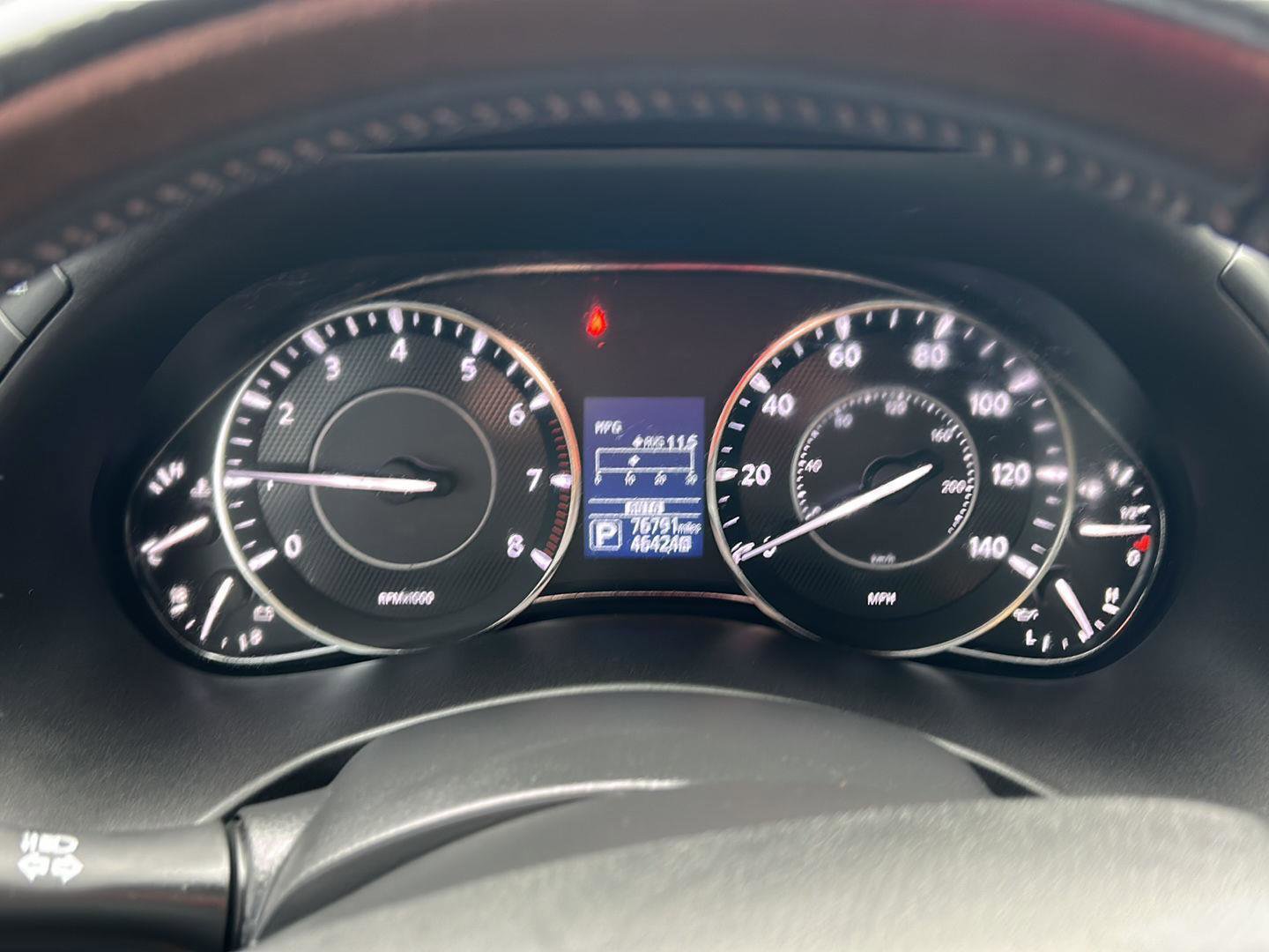 Used 2019 Nissan Armada Platinum w/ Interior Lighting Package image 16