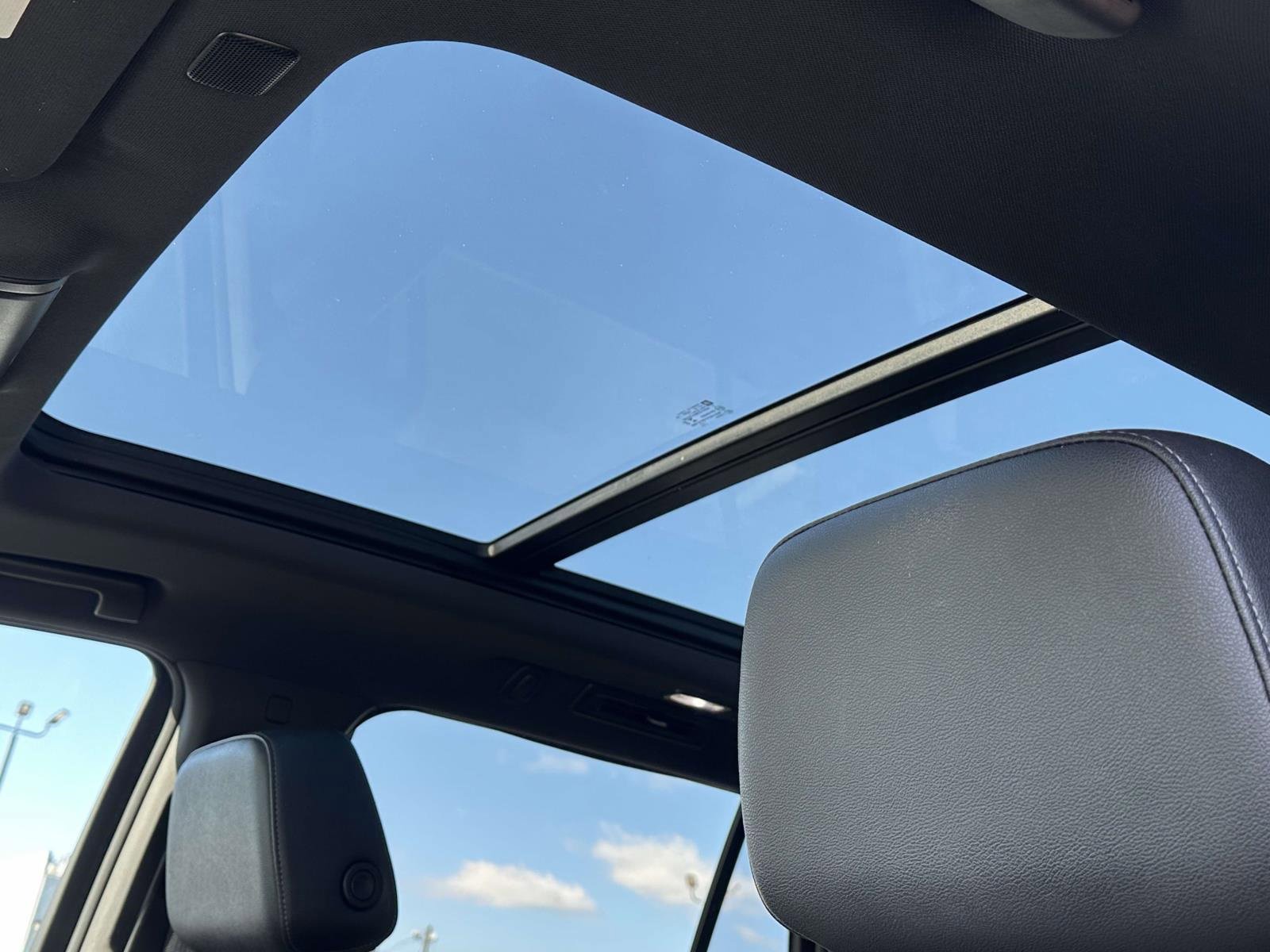 Used 2021 Chevrolet Tahoe Z71 image 9