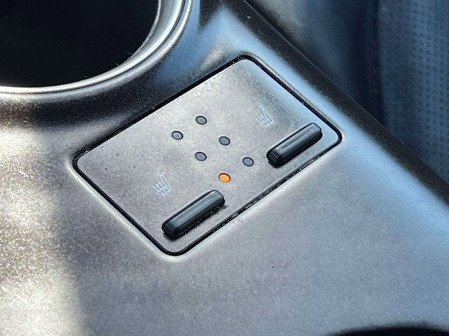 Used 2021 Toyota Camry XLE image 32