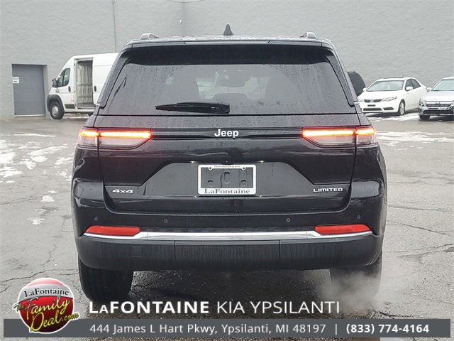 Used 2022 Jeep Grand Cherokee Limited image 5