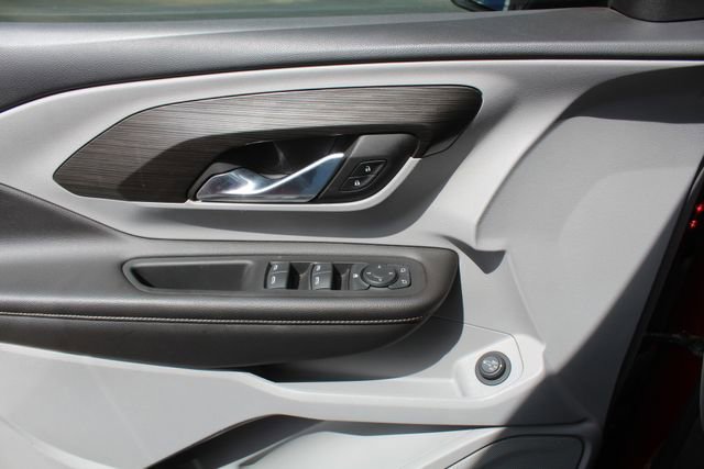 Used 2022 GMC Terrain SLE w/ Driver Convenience Package FWD image 31