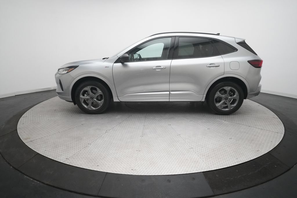 Used 2024 Ford Escape ST-Line w/ Tech Pack #1 AWD/4WD image 24