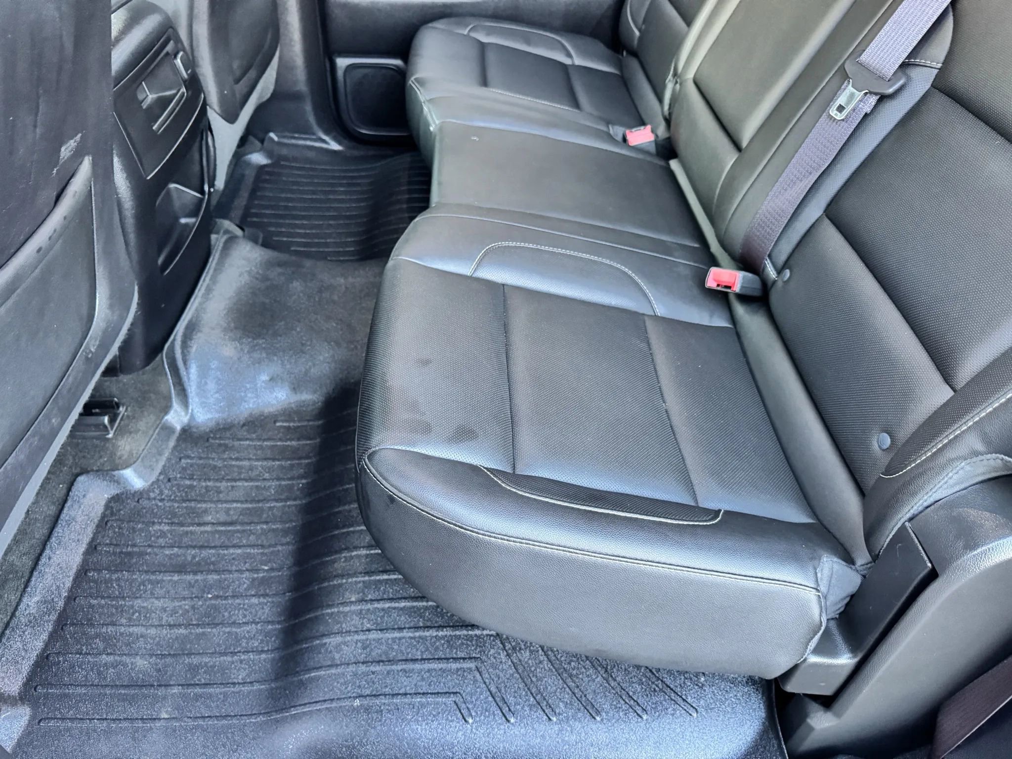 Used 2015 Chevrolet Silverado 3500 LTZ w/ Duramax Plus Package image 33