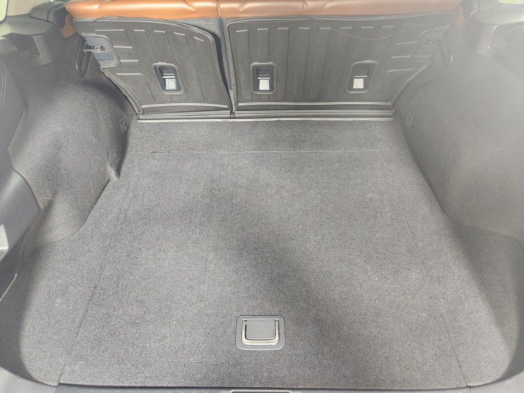 Used 2017 Subaru Outback 2.5i Touring w/ Popular Package #5A AWD/4WD image 21