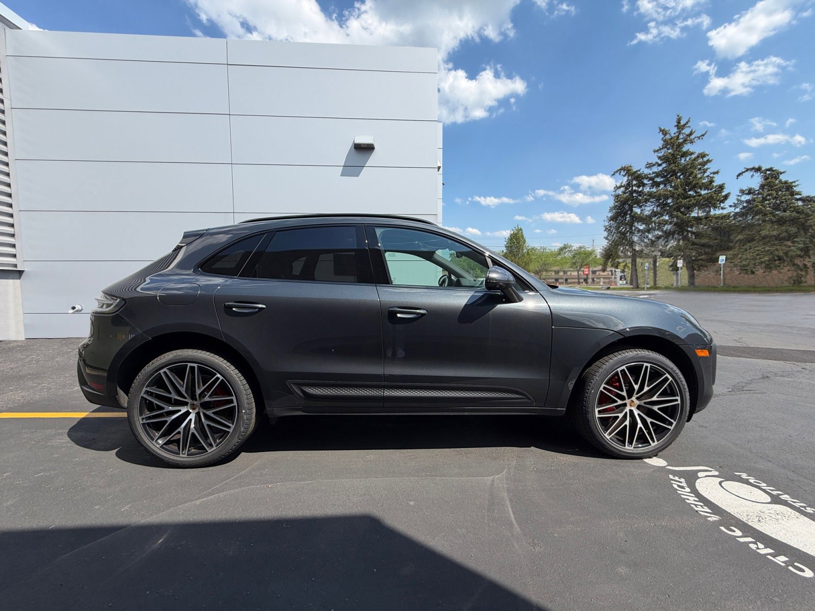 New 2026 Porsche Macan S AWD/4WD image 9